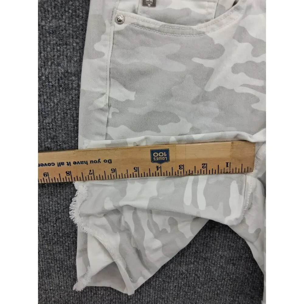 Belle By Kim Gravel Shorts Womens Size 6 White Grey Camo Camouflage - Picture 6 of 10
